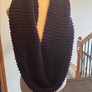 💜Dark Purple Infinity Scarf💜